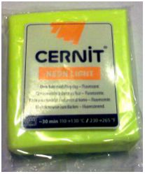 Брикет пластичного полимера CERNIT флуоресцентный желтый, для моделирования-лепки, 62 г - вид 1 миниатюра
