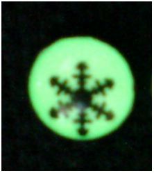 Светонакопительные сережки-гвоздики(люмин-ые) Снежок , 10мм, цвет:зелено-желтый (1 шт) - вид 1 миниатюра