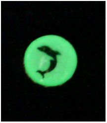 Светонакопительные сережки-гвоздики(люмин-ые)Дельфины , 10мм, цвет:зелено-желтый (1 шт - вид 1 миниатюра