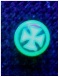 Флуоресцентные, светящиеся в ультрафиолете, сережки-гвоздики, Крест , цвет: зеленый, 10 мм(1 шт.) - вид 1 миниатюра