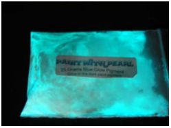 Люминофор повышенной яркости Auto-AERO AQUA, крупность частиц до 25 мкн, цвет свечения: сине-зеленый, время видимого послесвечения: 1-2 часа, вес: 100г. - вид 1 миниатюра